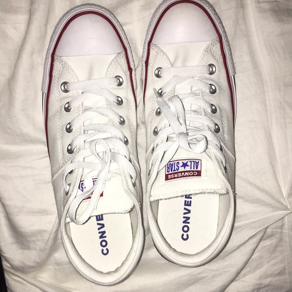 White converse women’s 10